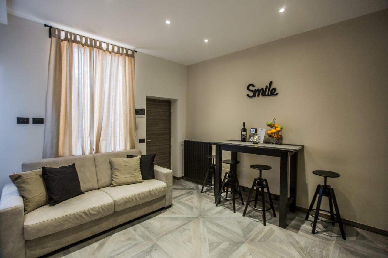 Castle Apartment Near Duomo Milan Extérieur photo